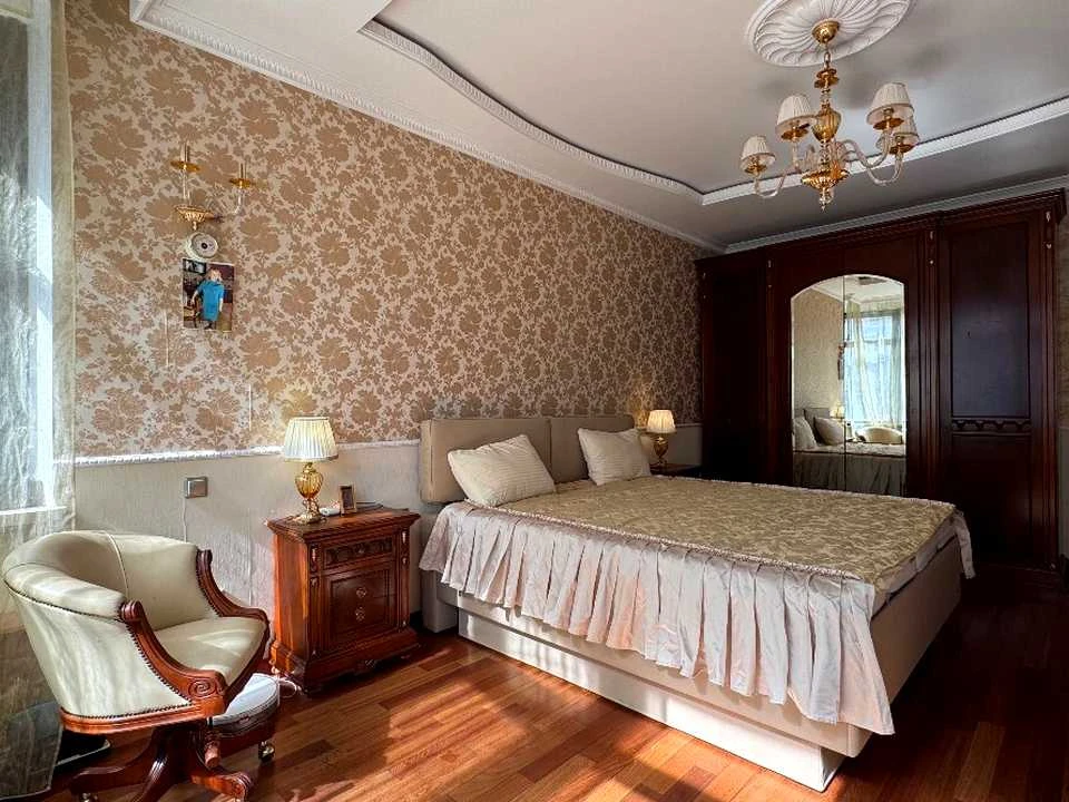Квартира. Київ, Оболонська набережна вул.
