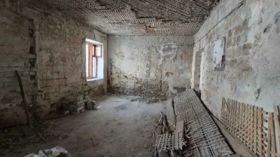 Продам 4-к квартиру 150 м² под бизнес – Асташкина, фасад, це