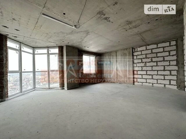 Sale of 3-room apartment 100 sq. m on Andriy Verkhoglyada St. 14A •