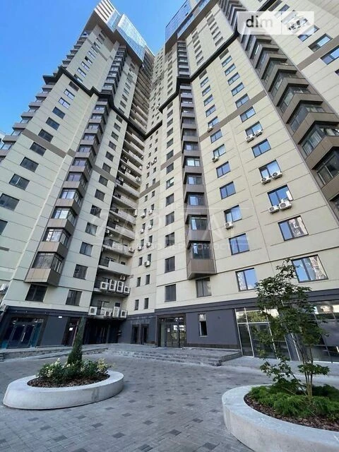 Sale of 3-room apartment 100 sq. m on Andriy Verkhoglyada St. 14A •