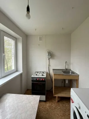 4к.квартира, Київський р-н, 64м2, 2/5