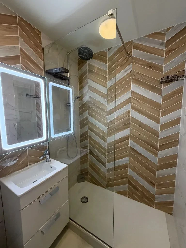 Продам 3-кімнатну квартиру, Сонячний
