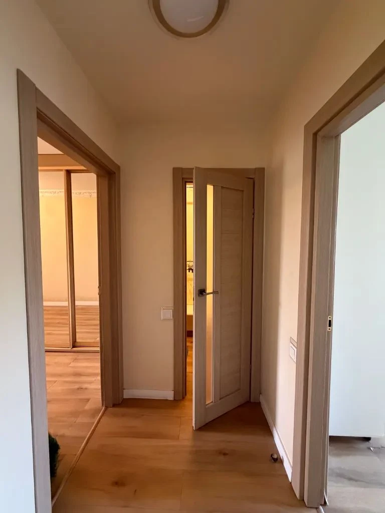 Продам 3-кімнатну квартиру, Сонячний
