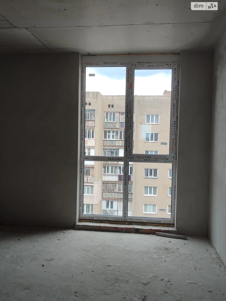 Продаж Квартира Брати