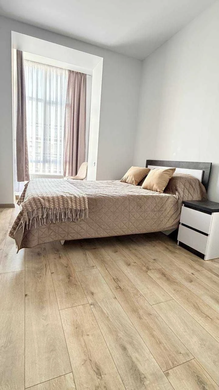 Продаж 1кімнатної квартири в ЖК Статус Парк (Виставка)