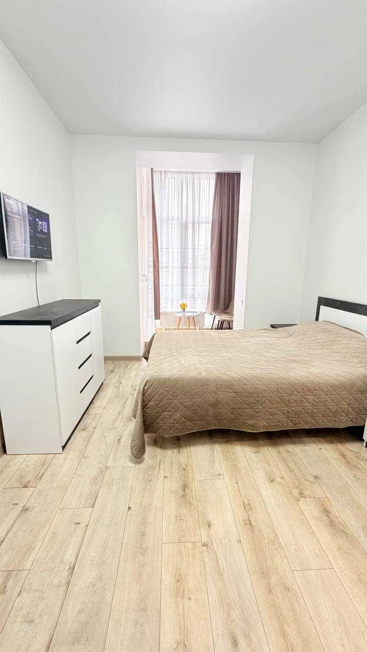Продаж 1кімнатної квартири в ЖК Статус Парк (Виставка)