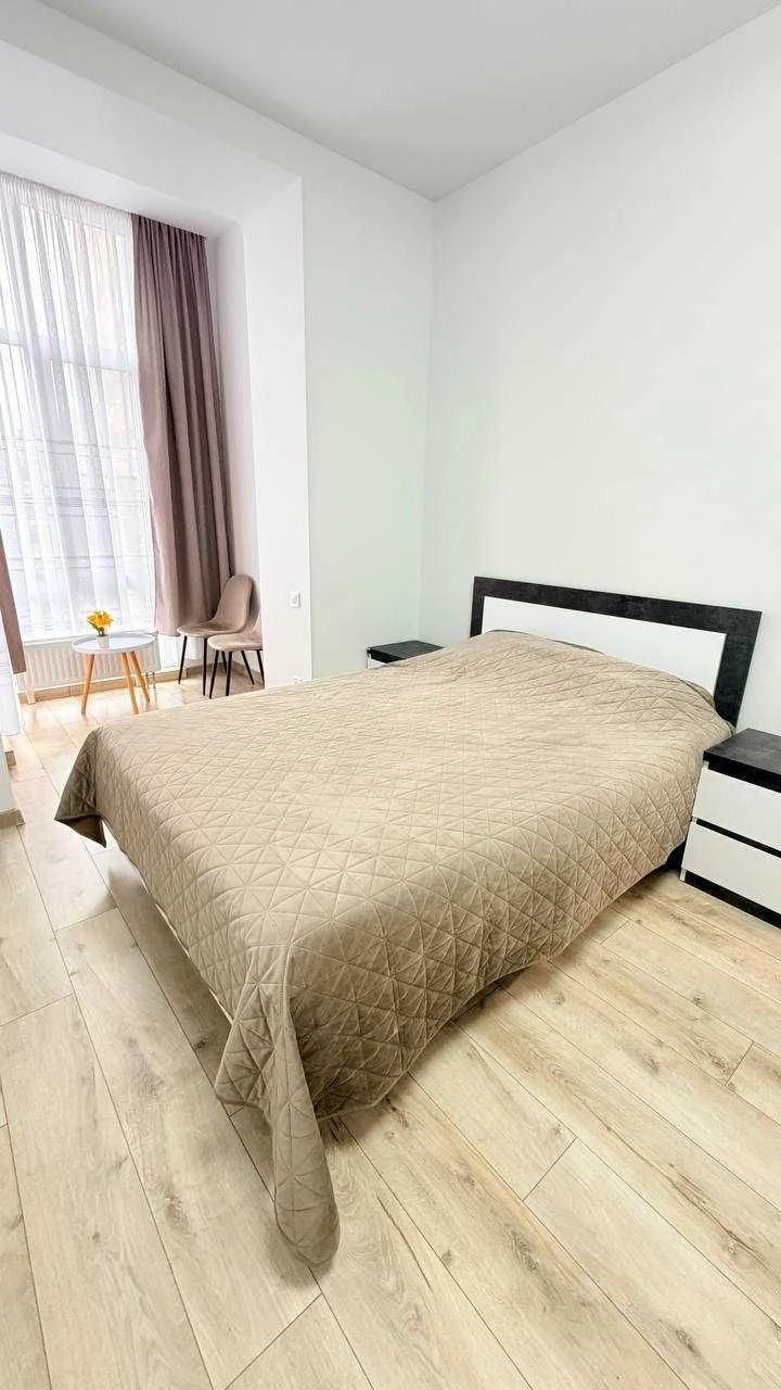 Продаж 1кімнатної квартири в ЖК Статус Парк (Виставка)