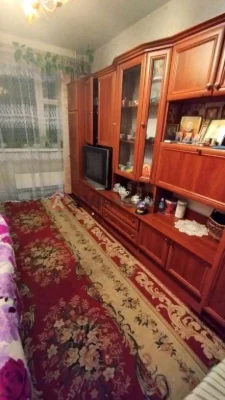 Цегляний будинок. 2 поверх. 2 роздільні кімнати