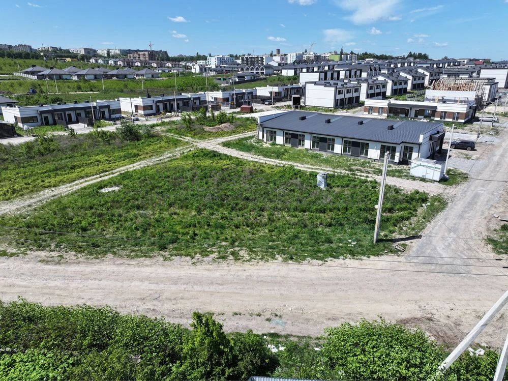 кутова ділянка льонокомбінат 12,5 сот, під будівництво