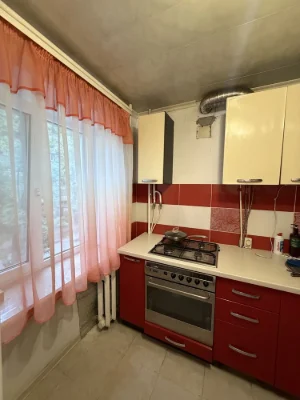 Продаж 1 кімнатної квартири на Проспекті Миру, район Площі П