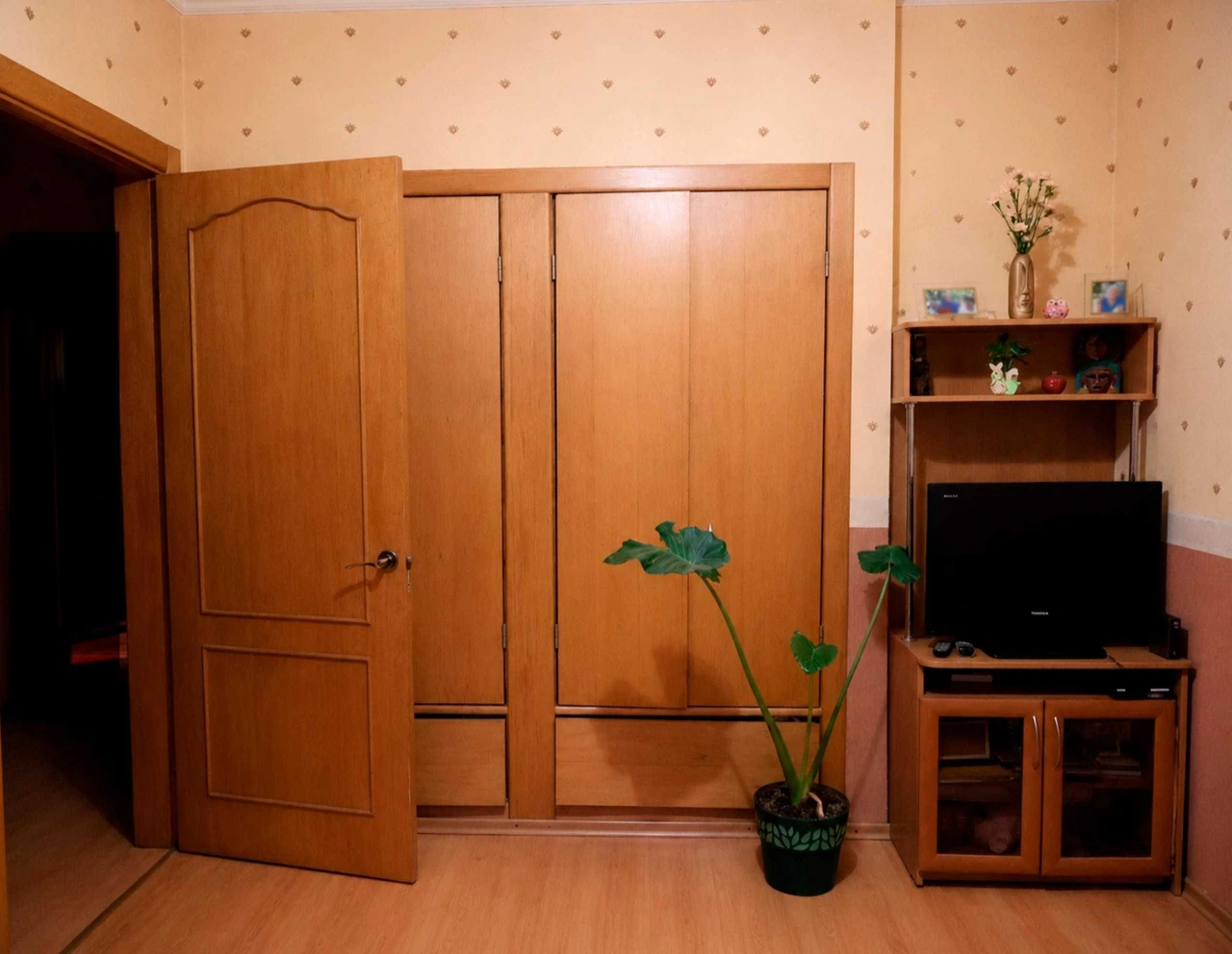 Продаж 2 кім. квартири на Богдана Хмельницького (історичний