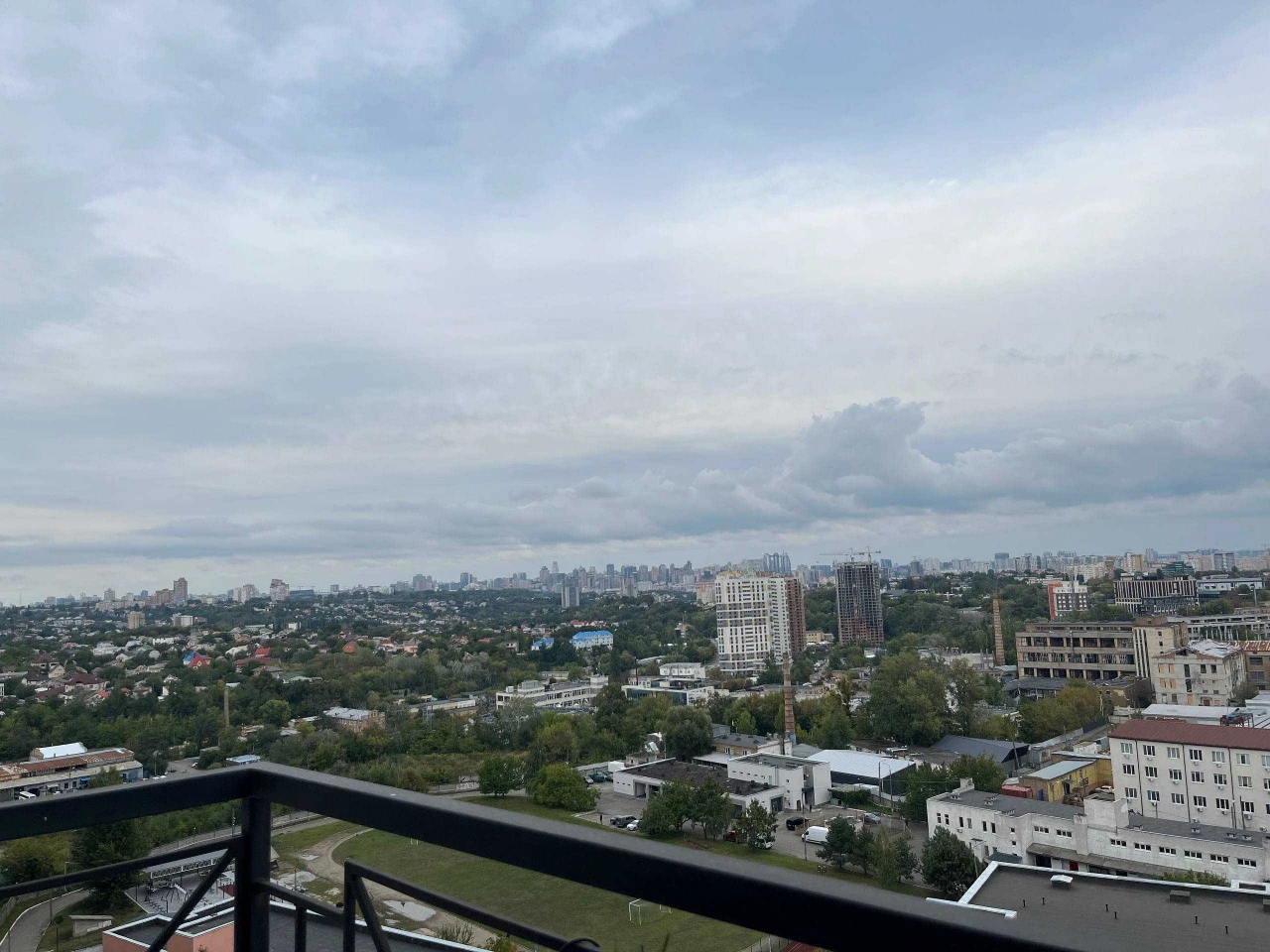 Ексклюзивна дворівнева квартира 88 м² на 14–15 поверхах із д