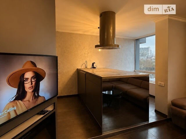 Sale of 2-room apartment 74 sq. m. on 7 John McCain Street • ID 34