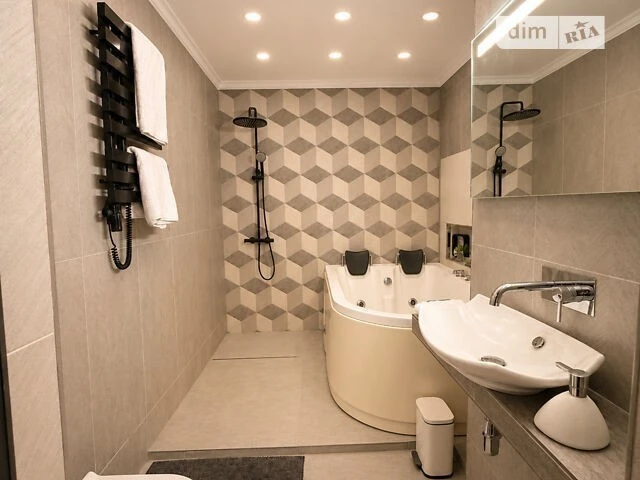 Sale of 2-room apartment 74 sq. m. on 7 John McCain Street • ID 34