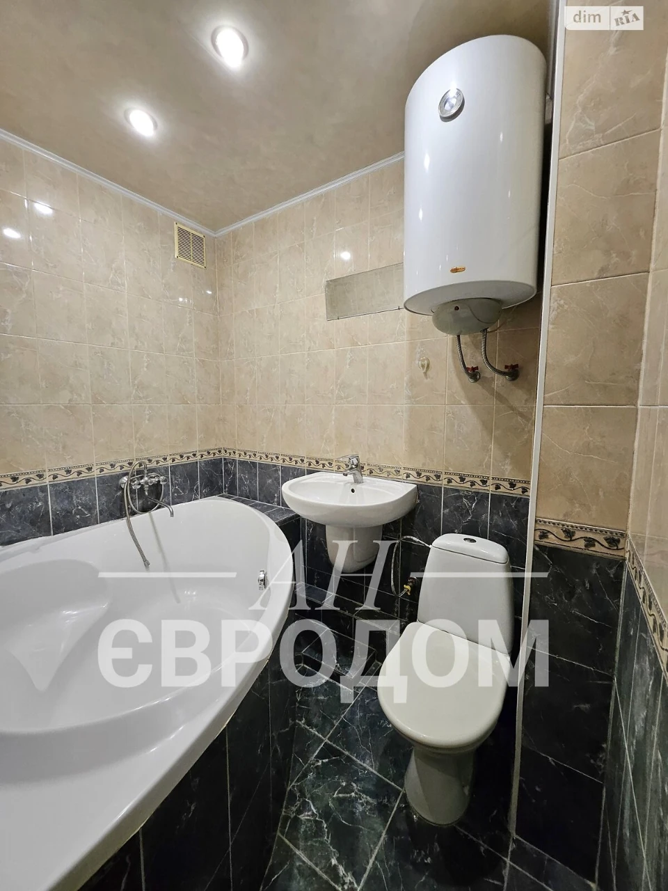 Продаж Квартира 339-ий мікрорайон