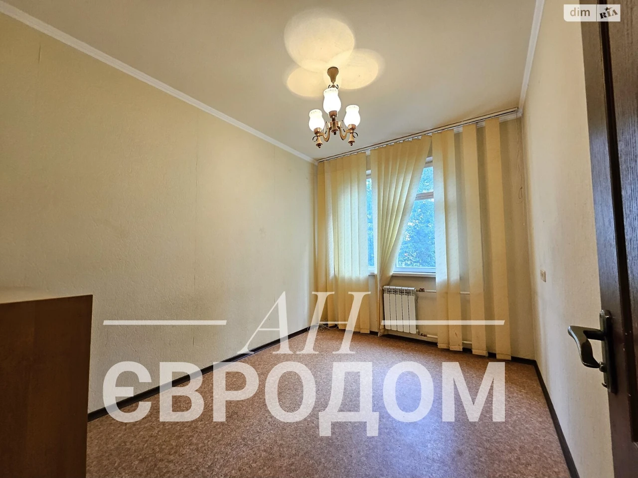 Продаж Квартира 339-ий мікрорайон