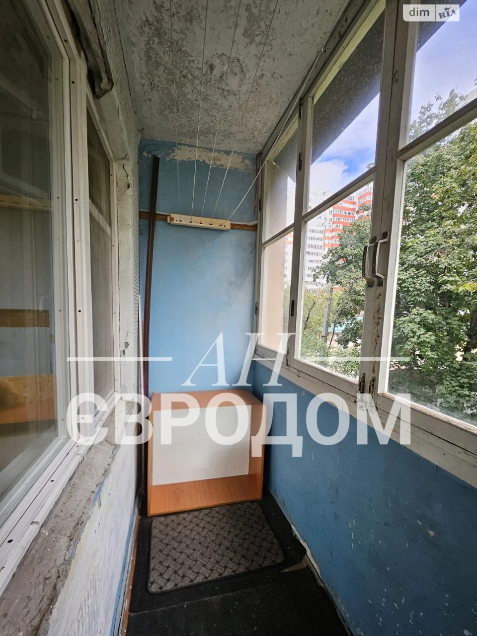 Продаж Квартира 339-ий мікрорайон