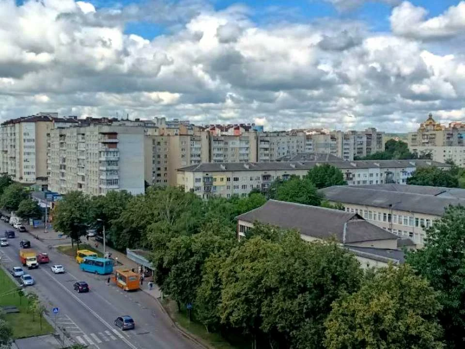 Квартира. Івано-Франківськ, Тролейбусна вул.