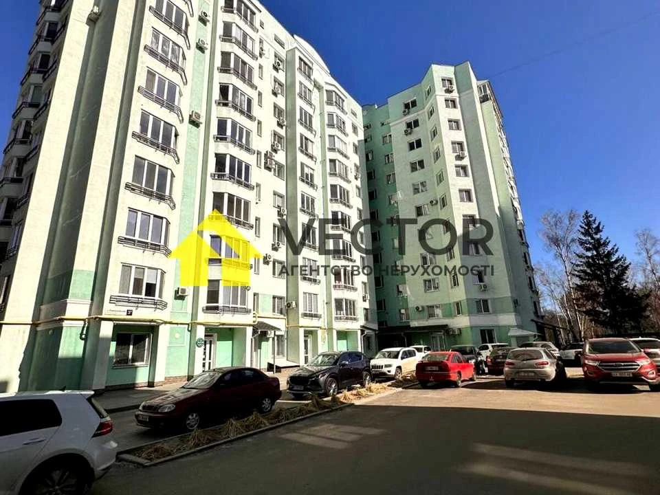 Квартира. Полтава, Павленківська пл.