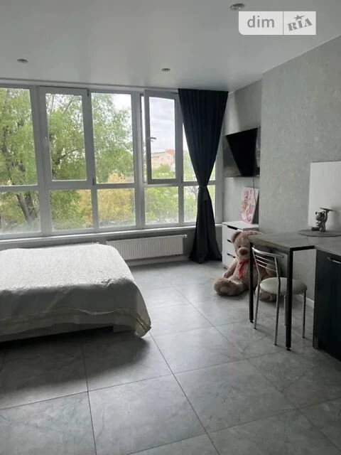 Продаж 1к квартири 32 кв. м на вул. Петропавлівська 40 • ID