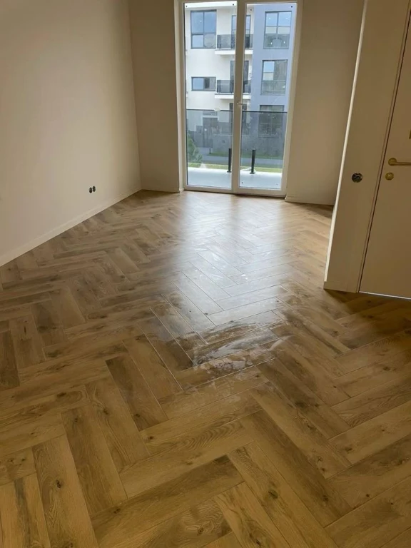 Продаж 1 к квартири