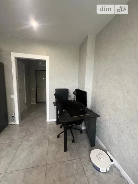 Продаж 1к квартири 32 кв. м на вул. Петропавлівська 40 • ID