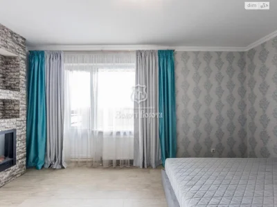 Продаж Квартира Дніпровський