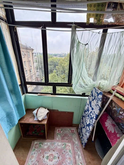 Продам 2к квартиру Сталінка пр. Яворницького