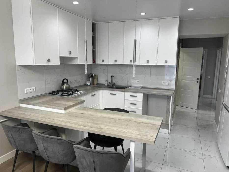 Продам 3-к квартиру (104м2) в ЖК SokolovSky/Соколовский