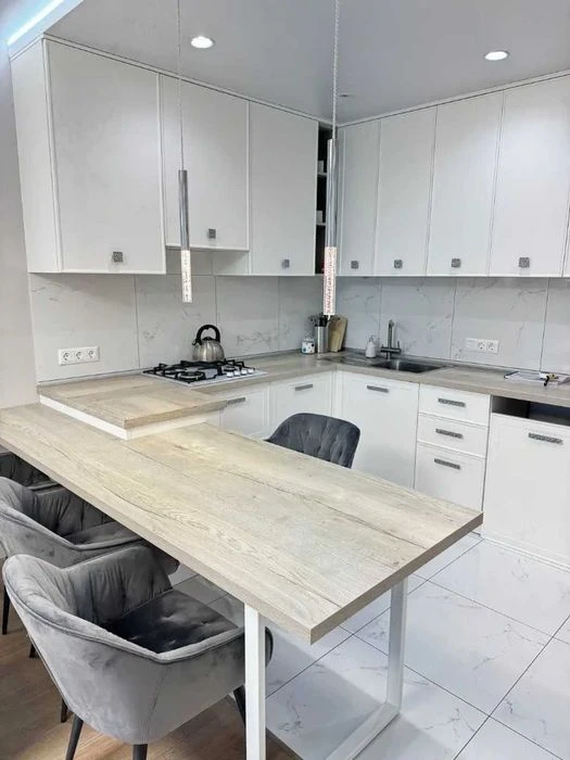 Продам 3-к квартиру (104м2) в ЖК SokolovSky/Соколовский