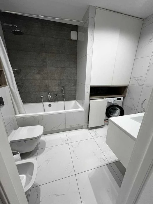 Продам 3-к квартиру (104м2) в ЖК SokolovSky/Соколовский