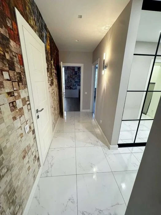Продам 3-к квартиру (104м2) в ЖК SokolovSky/Соколовский