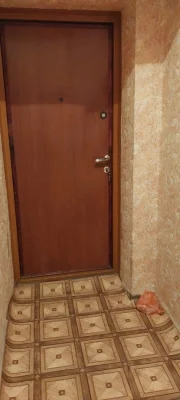 Терміново продається  2-хкімнатна квартира.Центр .