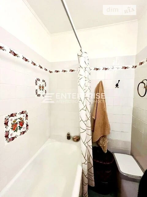 Sale of 2-room apartment 53.7 sq. m. on Londonska Street 10 • ID 346