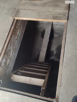 Продаж Місце в гаражному кооперативі Курський