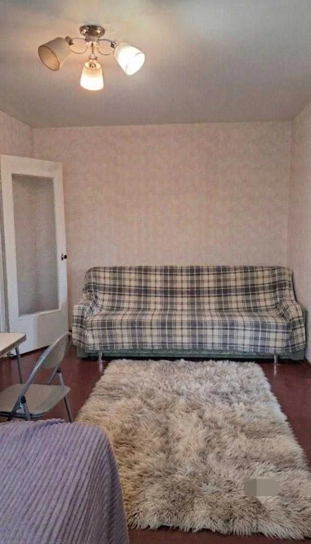 Продам 2-х кімнатну квартиру Баварія.