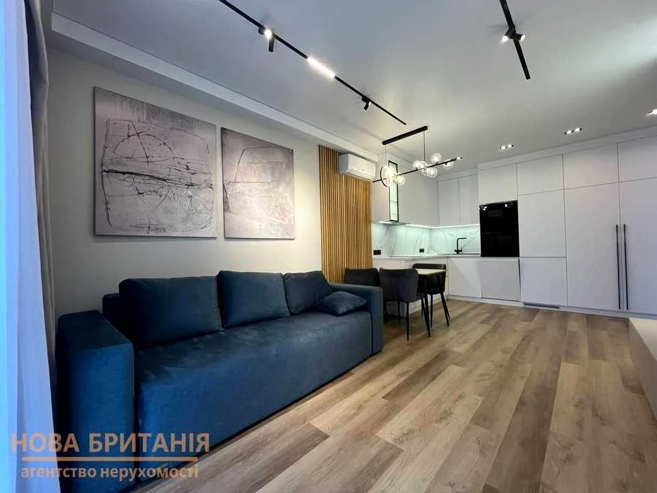 Квартира. Київ, Михайла Максимовича вул.