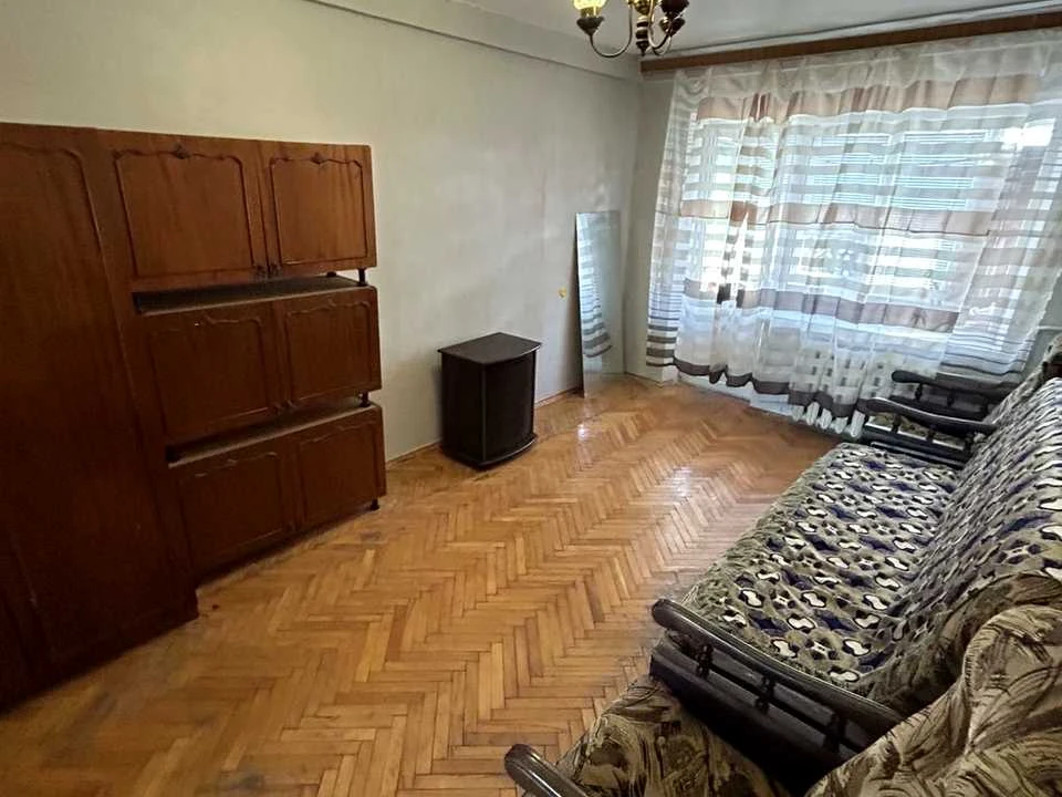 Квартира. Київ, Воскресенський просп.