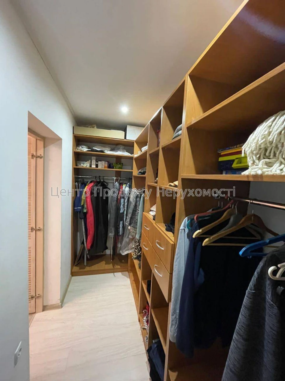 Продаж 1-кімнатної квартири у Києві