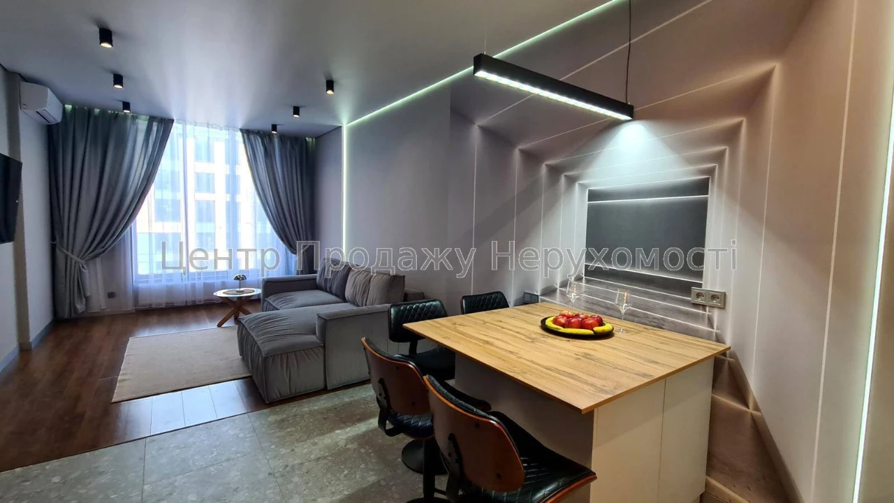Продаж 1-кімн квартири, 19/25 пов, 57/40/17 м², Київ – чудов