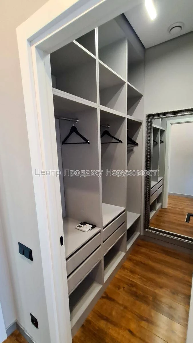 Продаж 1-кімн квартири, 19/25 пов, 57/40/17 м², Київ – чудов