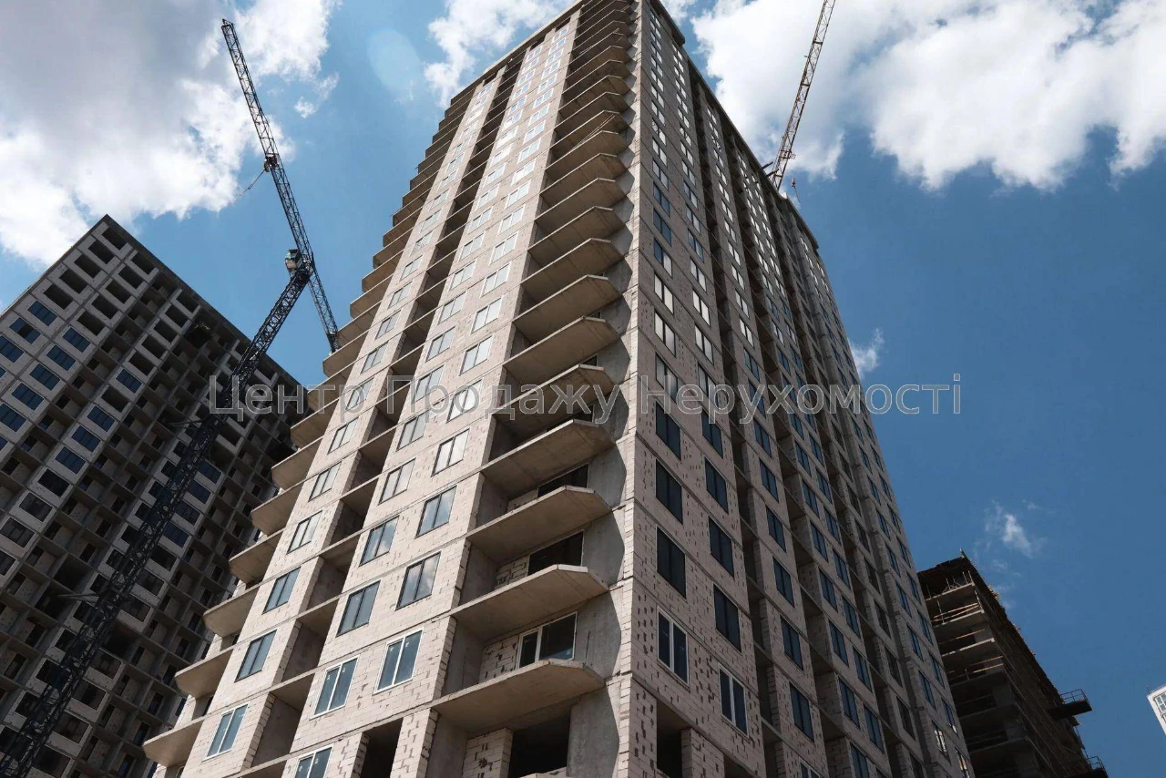 Продаж 1-кімн квартири 39, 92 м², 17/25 эт, ЖК Central Hills