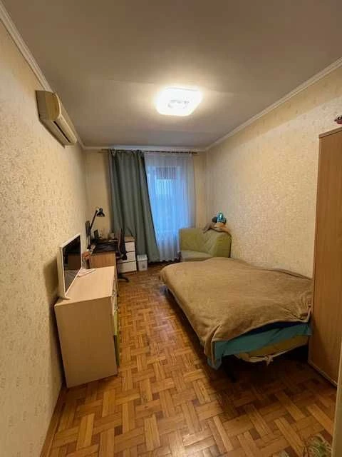 3-х комнатная квартира на Казакова (проспект Гагарина)