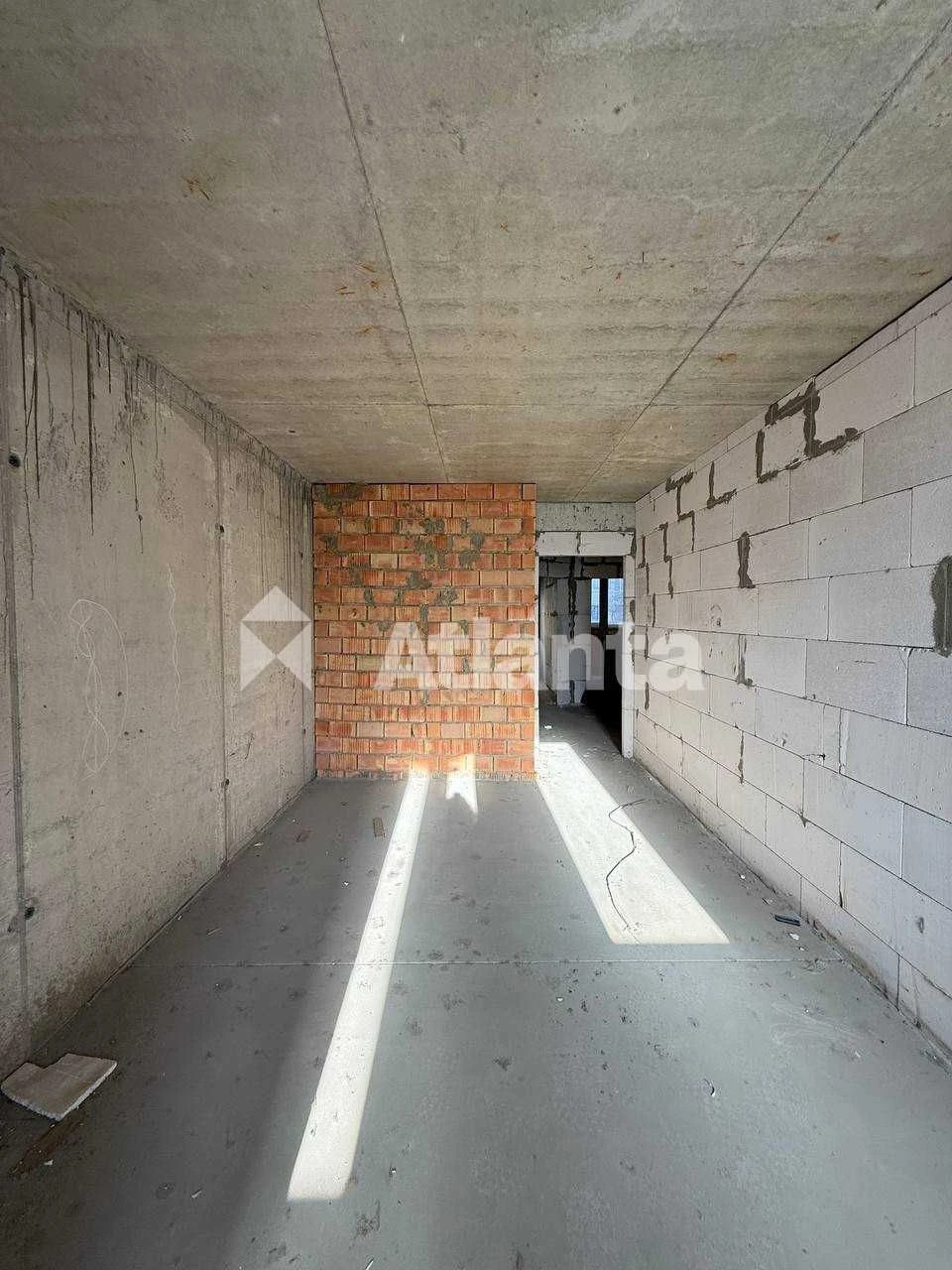 818  $ за м² в сердце Таирова! 73,6 м² + кладовка 7 м² в дом
