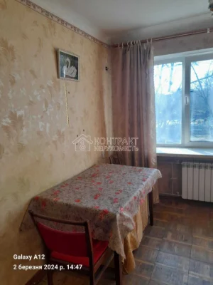 Продаж  кімнати у гуртожитку  с. Жуковського (вул. Астрономі