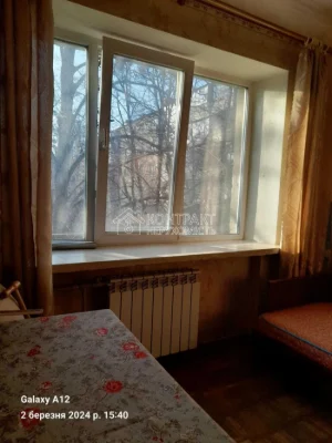 Продаж  кімнати у гуртожитку  с. Жуковського (вул. Астрономі