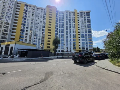 Продам земельну ділянку в місті 8.3 соток