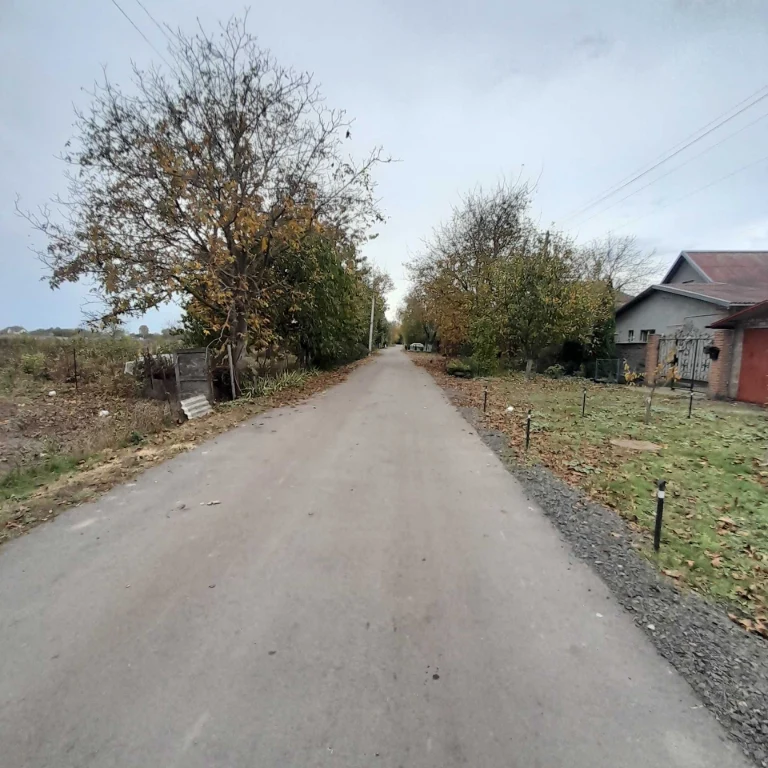 Продається ділянка під житлову забудову