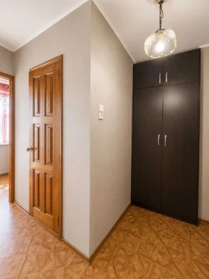 93224 Продам однокомнатную квартиру Защитников Украины(Захис