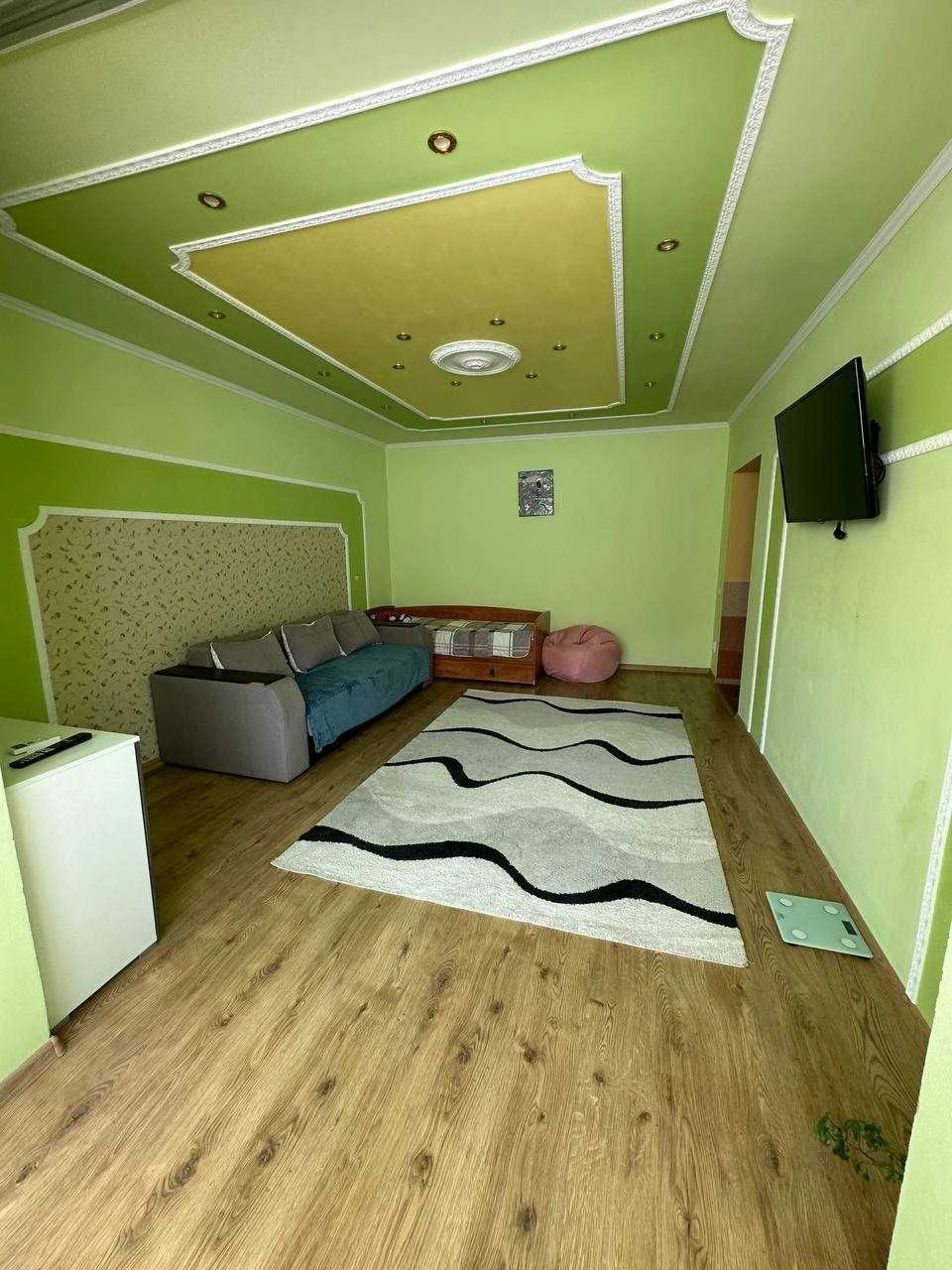 Продаю квартиру з ремонтом, меблями і технікою в новобудові